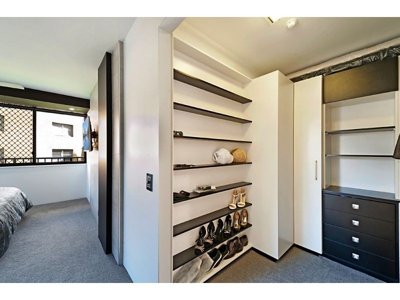 4/2940 Gold Coast Highway, Surfers Paradise QLD 4217