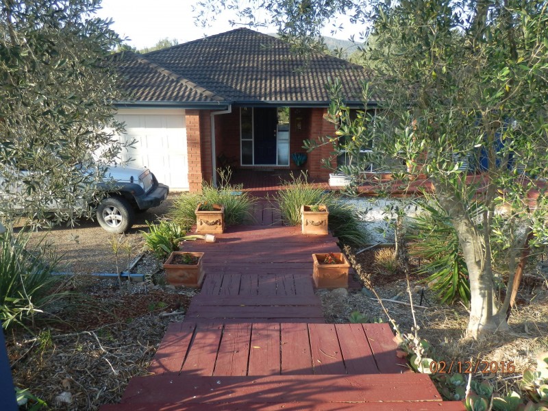 275 George Holt Drive, Mount Crosby QLD 4306