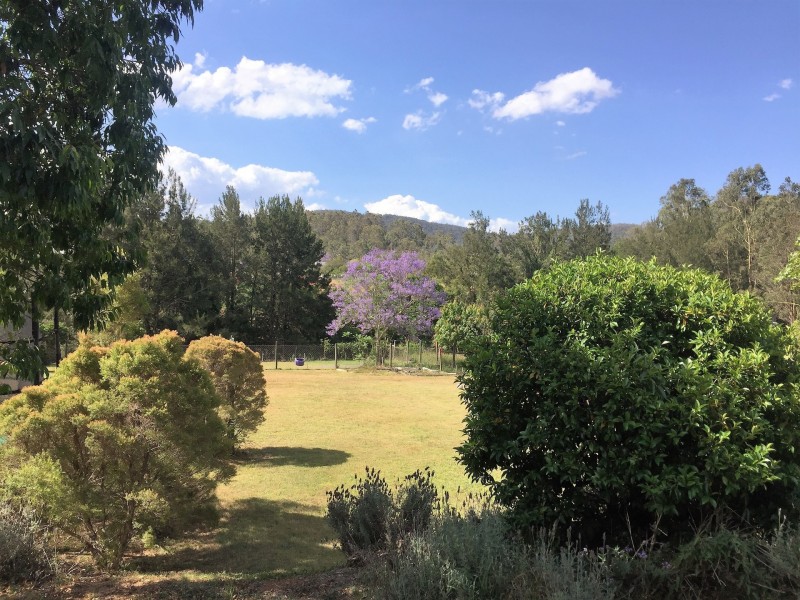 275 George Holt Drive, Mount Crosby QLD 4306