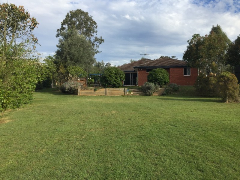 275 George Holt Drive, Mount Crosby QLD 4306