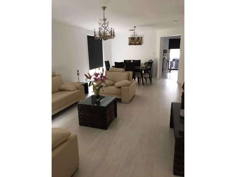 11 Hutchison Avenue, Kellyville NSW 2155