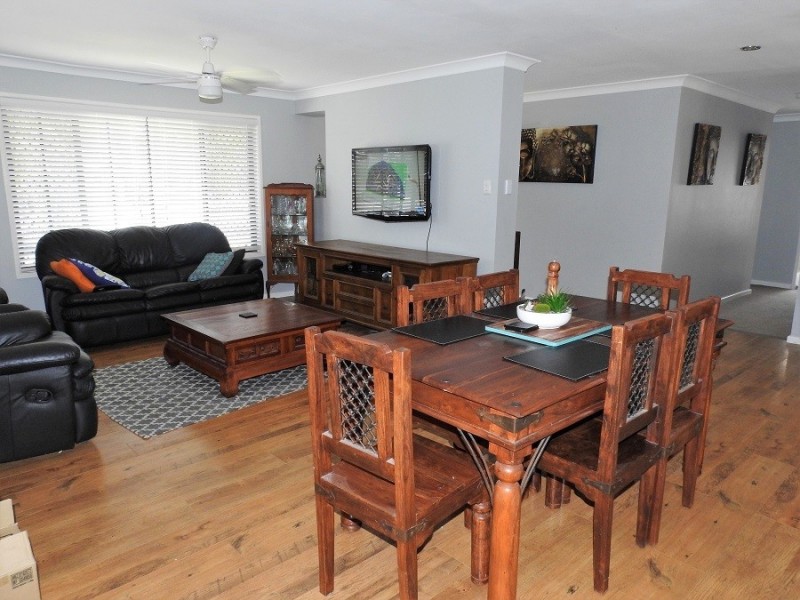 82 Begonia Street, Browns Plains QLD 4118