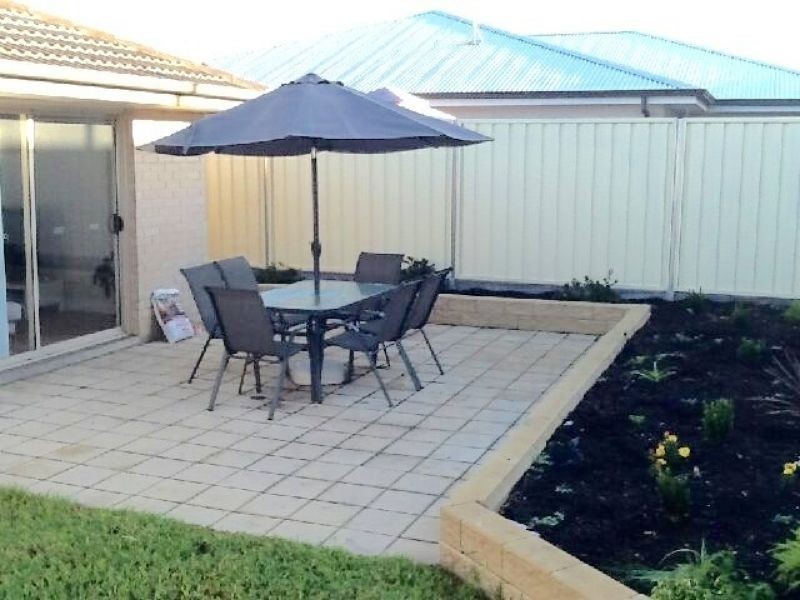 24 Dale Ave, Ridgehaven SA 5097