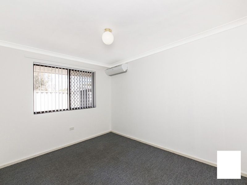 42 Southwell Crescent, Hamilton Hill WA 6163