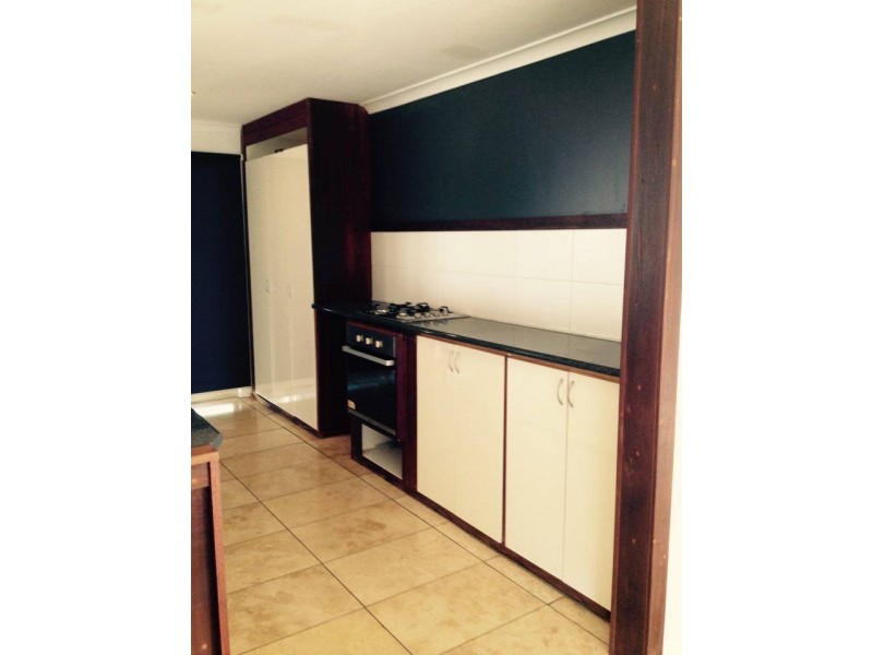 21 Norwich CL, Greenfields WA 6210