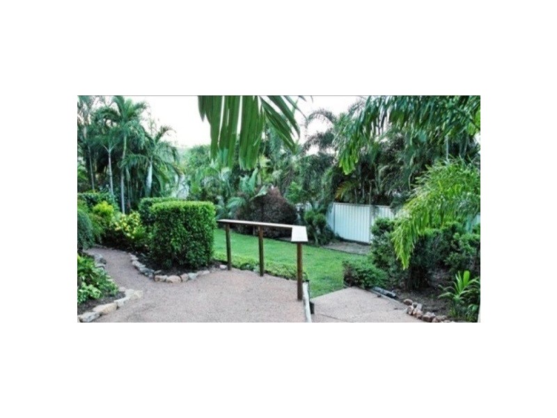 19 Dahl Crescent, Wulguru QLD 4811