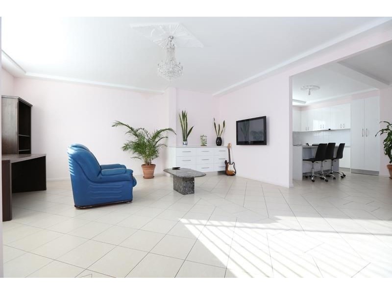 24 May Road, Dee Why NSW 2099