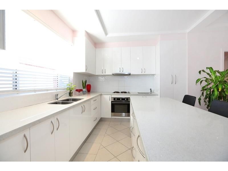24 May Road, Dee Why NSW 2099