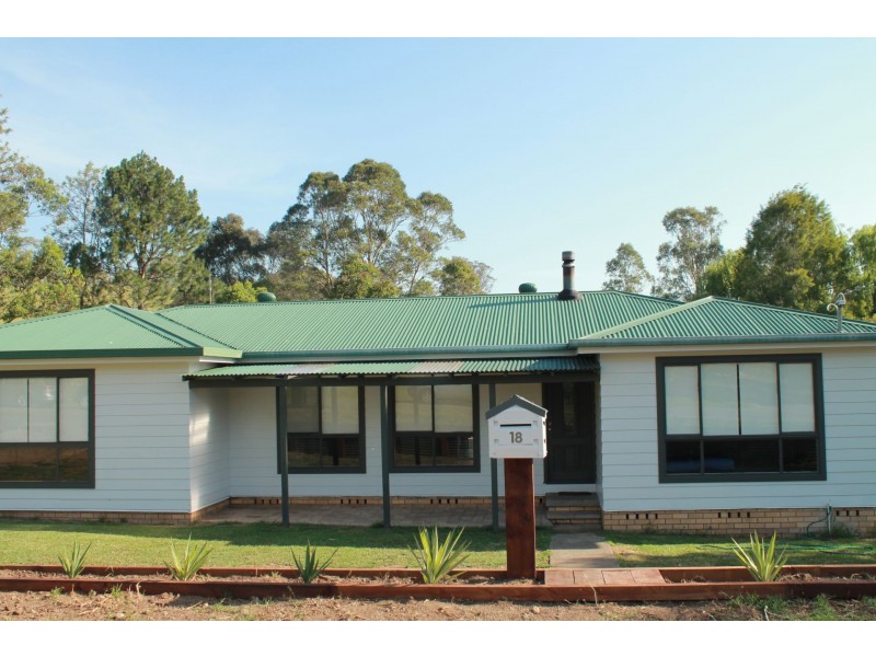 18 Avon, Stroud NSW 2425