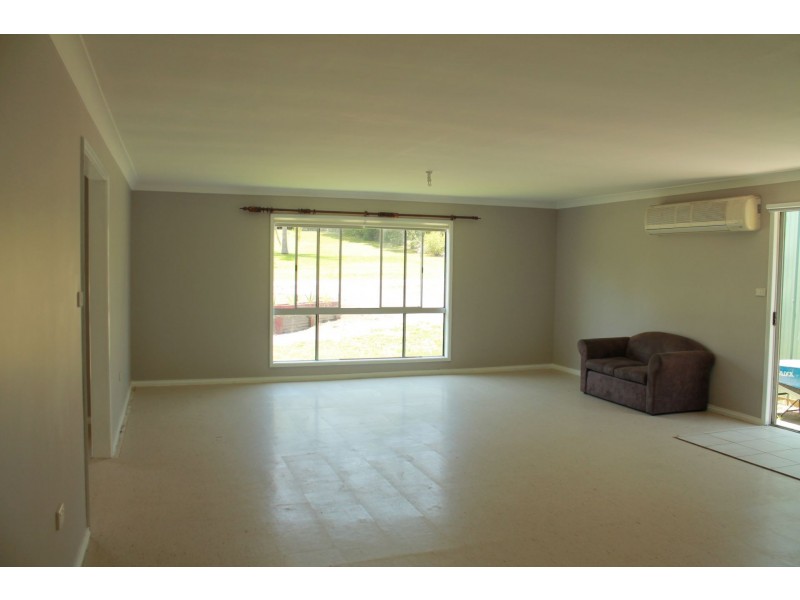 18 Avon, Stroud NSW 2425