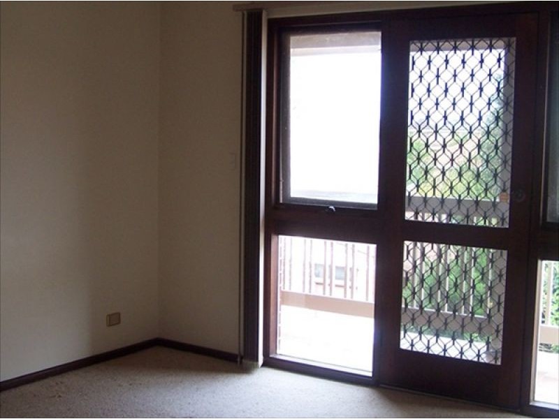 6/4 Redsails Court, West Lakes Shore SA 5020