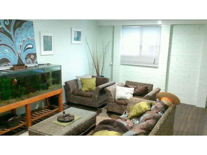 168 Lobb St, Churchill QLD 4305