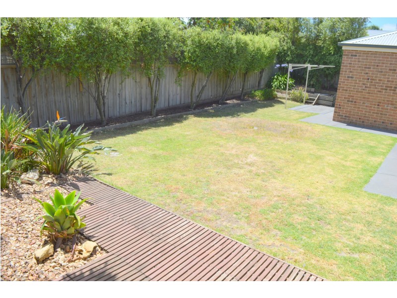 43 Cypress Crescent, Leopold VIC 3224