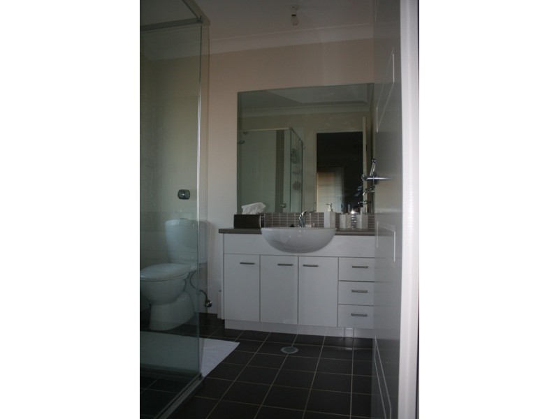 2 Thursday Avenue, Shell Cove NSW 2529