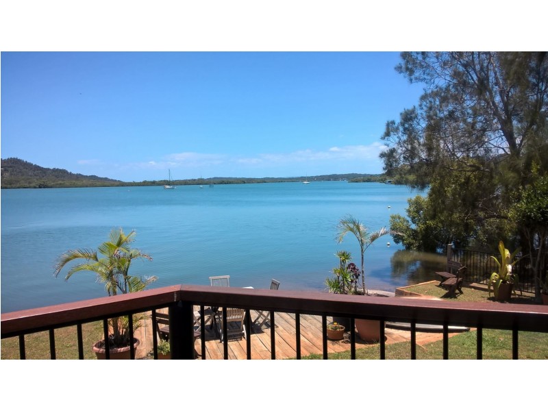 14 Emerson Street, Russell Island QLD 4184