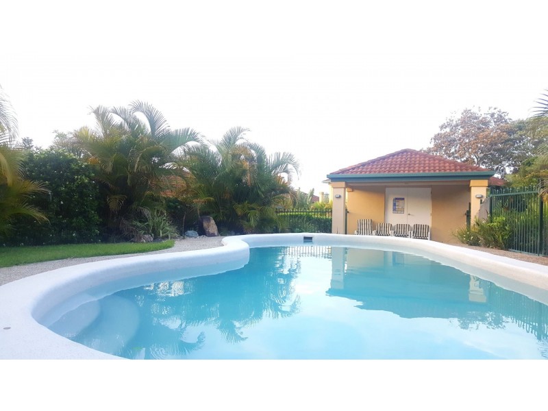 104/152 Palm Meadows Drive, Carrara QLD 4211