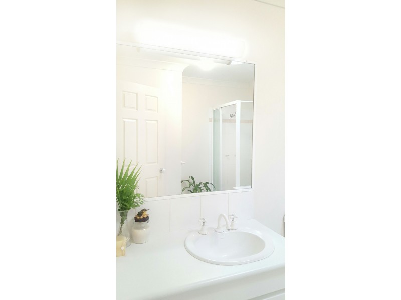 104/152 Palm Meadows Drive, Carrara QLD 4211