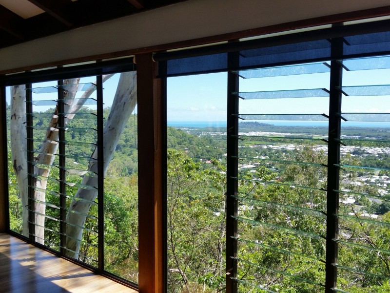 35-37 Chatham Terrace, Smithfield QLD 4878