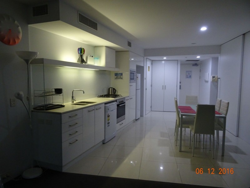 9 Hamilton ave, Gold Coast QLD 4217