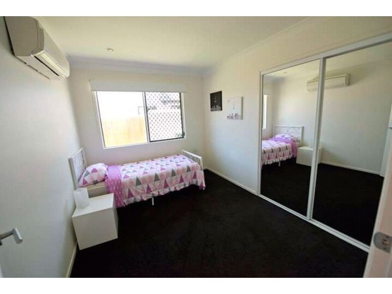 5 Isabella Avenue, Glenella QLD 4740