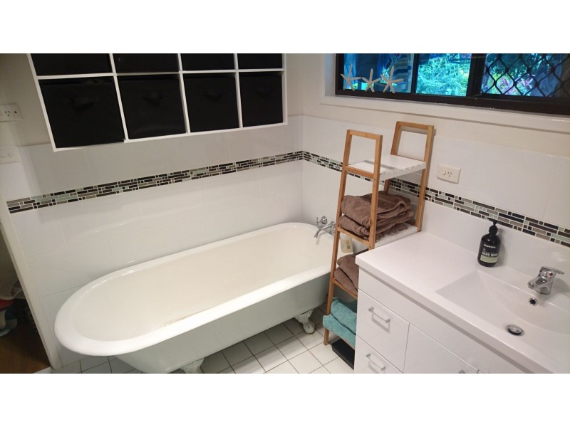 655 Glenview Road, Glenview QLD 4553