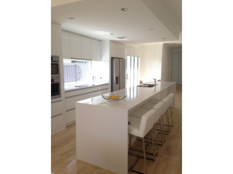 24 Marlinspike Boulevard, Jindalee WA 6036