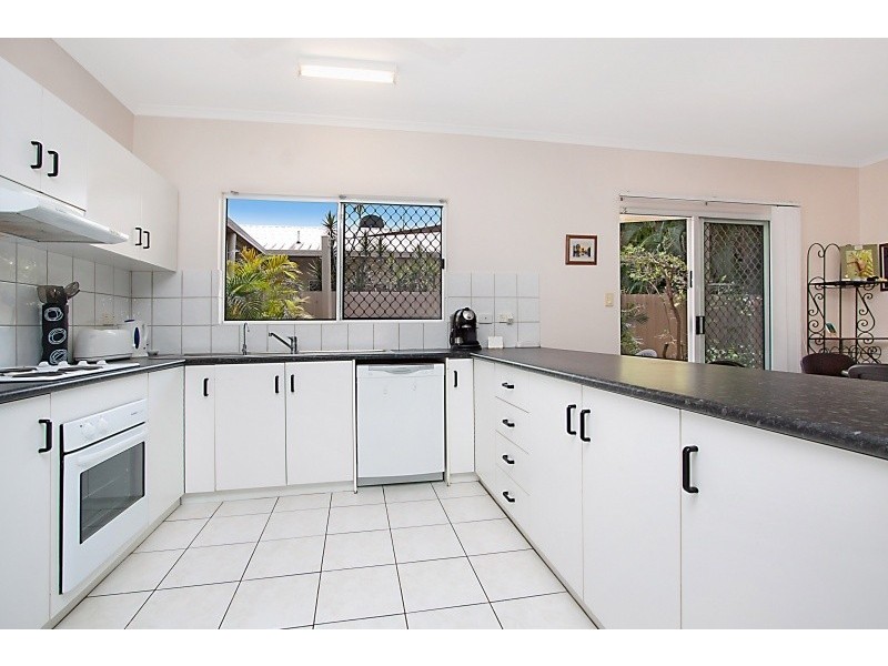 2/6 Cordia Court, Rosebery NT 0832