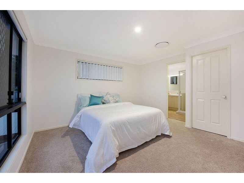 14 Sugarwood Street, Aroona QLD 4551