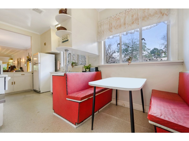 69 Park Road, Cheltenham VIC 3192