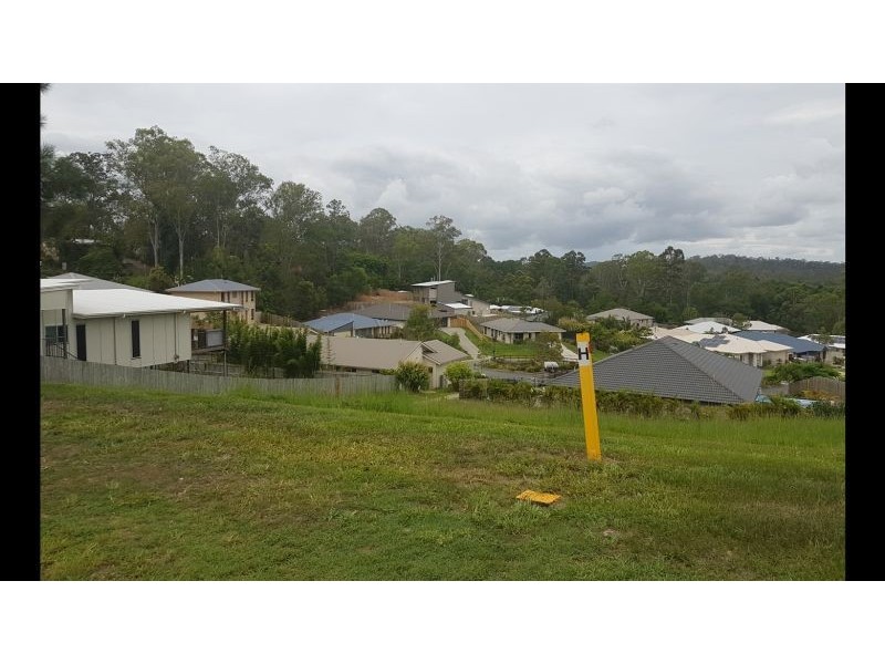 13 Viewland Drive, Mooloolah Valley QLD 4553