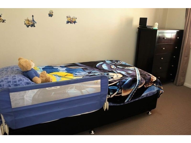 8 Hopkins Parade, Dubbo NSW 2830