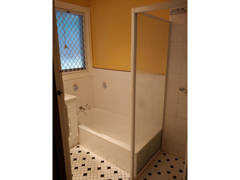 8 Bossea Place, Ferndale WA 6148