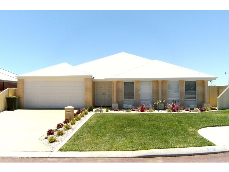 2 Liddell Link, Lakelands WA 6180