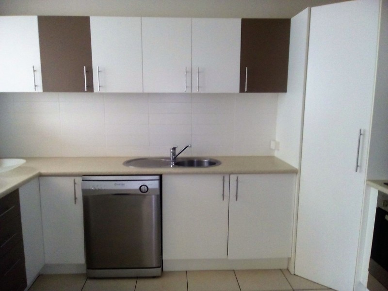 6/110 Pacific Parade, Bilinga QLD 4225