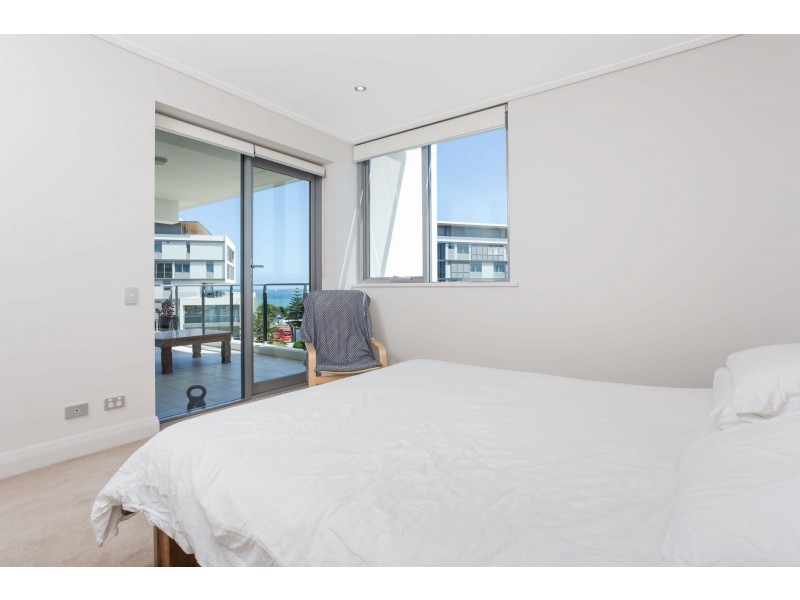 8/20 Enderby Close, North Coogee WA 6163