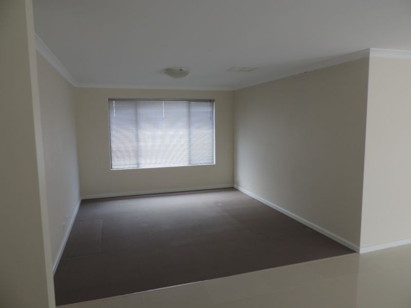 16 Zenith Turn, Baldivis WA 6171