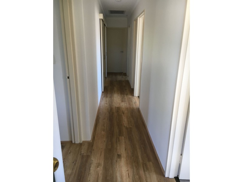 8/4 Bulimba road, Nedlands WA 6009