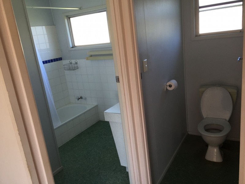 6 Grace Street, Scarborough QLD 4020