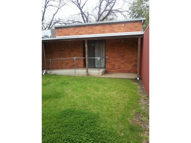 587 David St, Albury NSW 2640