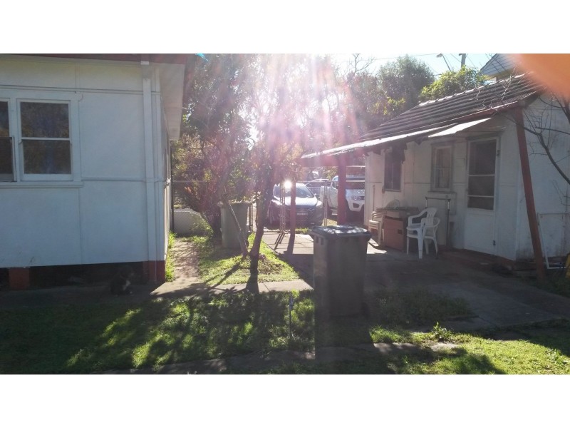 165 Fitzwilliam Road, Toongabbie NSW 2146