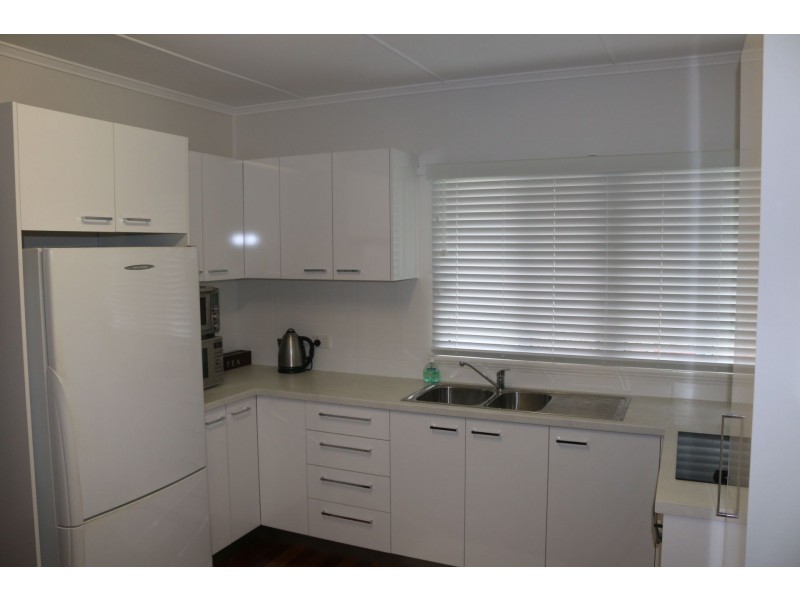 46 Unmack Street, Chermside QLD 4032