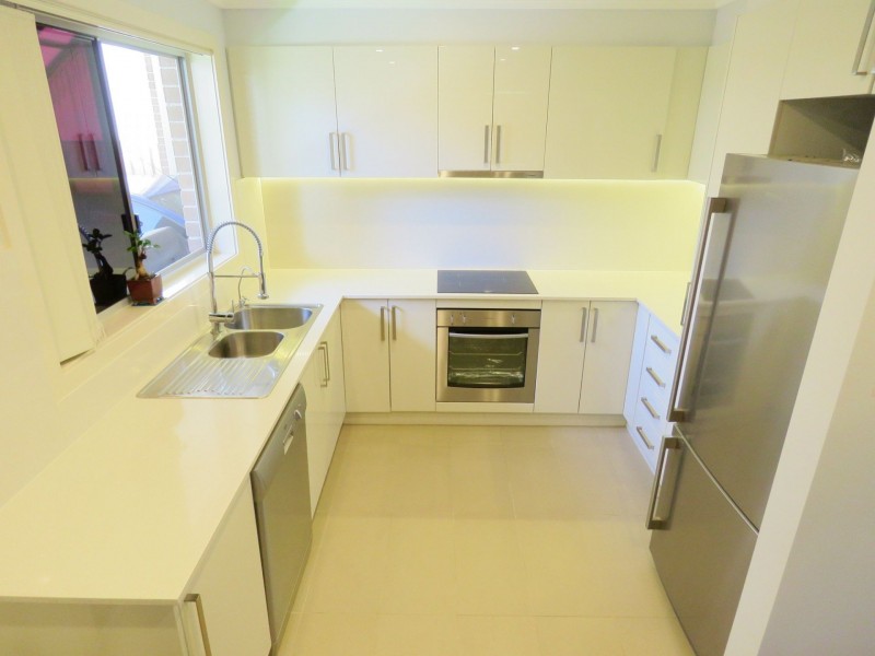 6/34-36 Canberra Street, Oxley Park NSW 2760