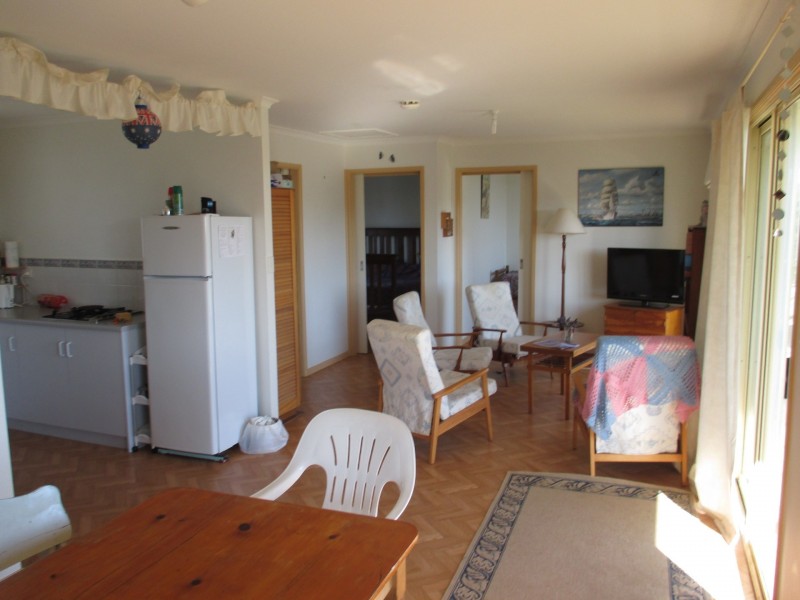 4 Esplanade, Hardwicke Bay SA 5575