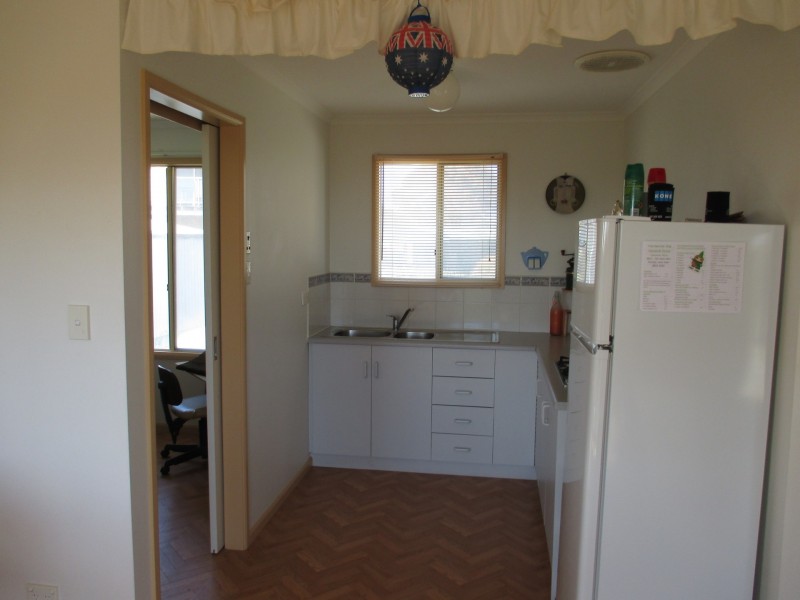 4 Esplanade, Hardwicke Bay SA 5575