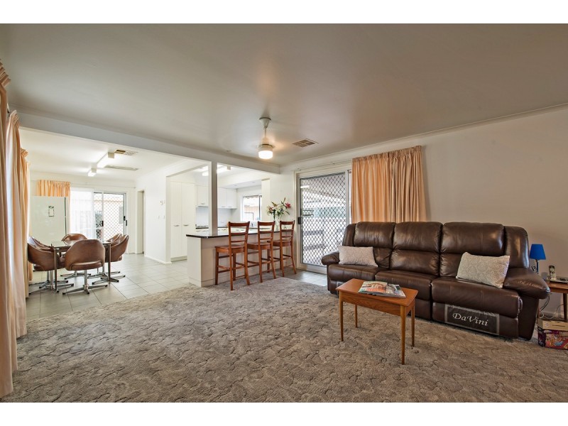 107 Fowler St, Deniliquin NSW 2710