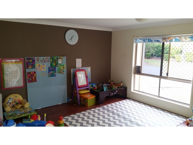2 Mead Place, Calamvale QLD 4116