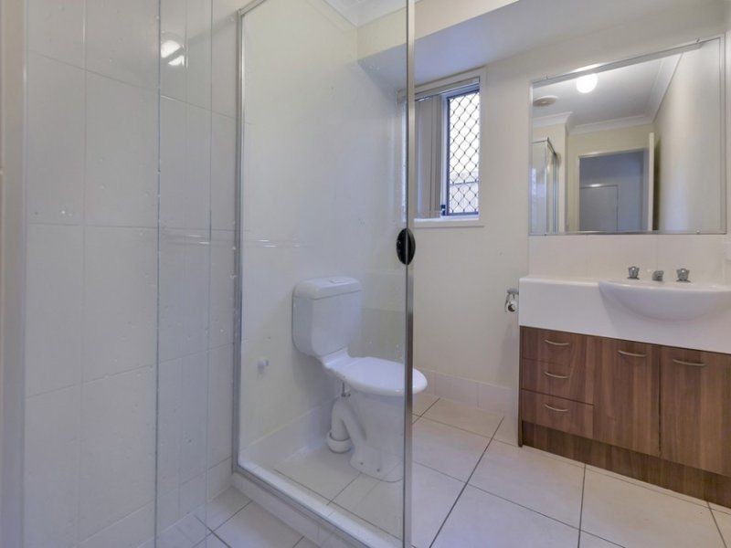 2 Mead Place, Calamvale QLD 4116