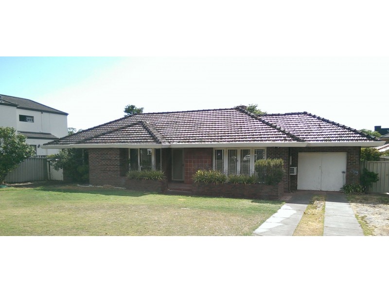 8 Third Avenue, Applecross WA 6153