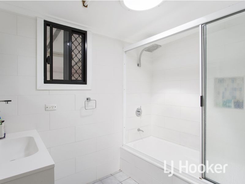 34 Baden Powell St, Wandal QLD 4700