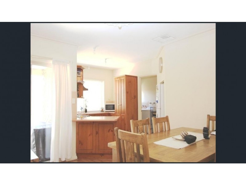 8/2 Holton Crt, St Peters SA 5069